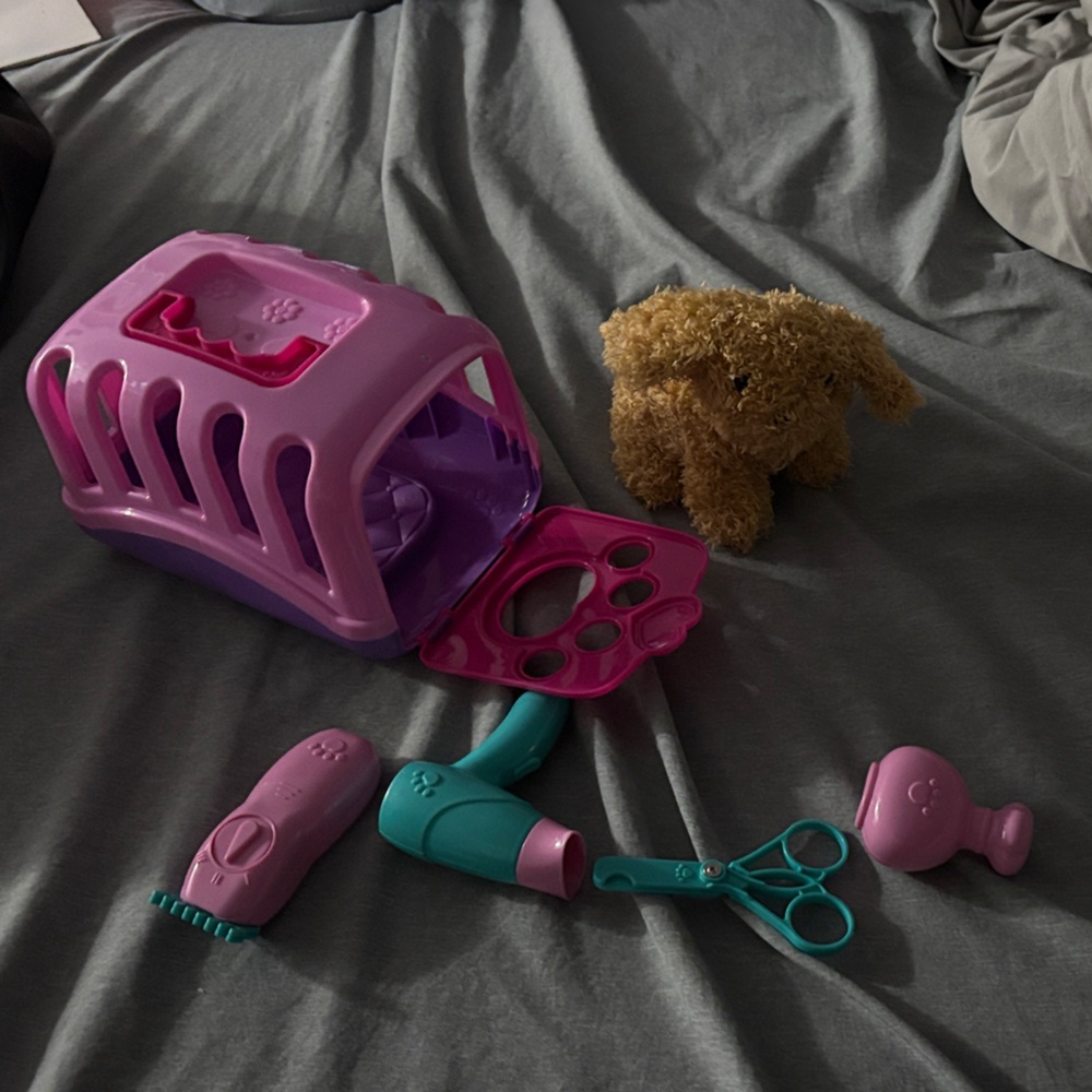 Brooklyn Lollipop Pink and Purple Pet Grooming Playset with Stuffed Dog - Picture 1 of 1